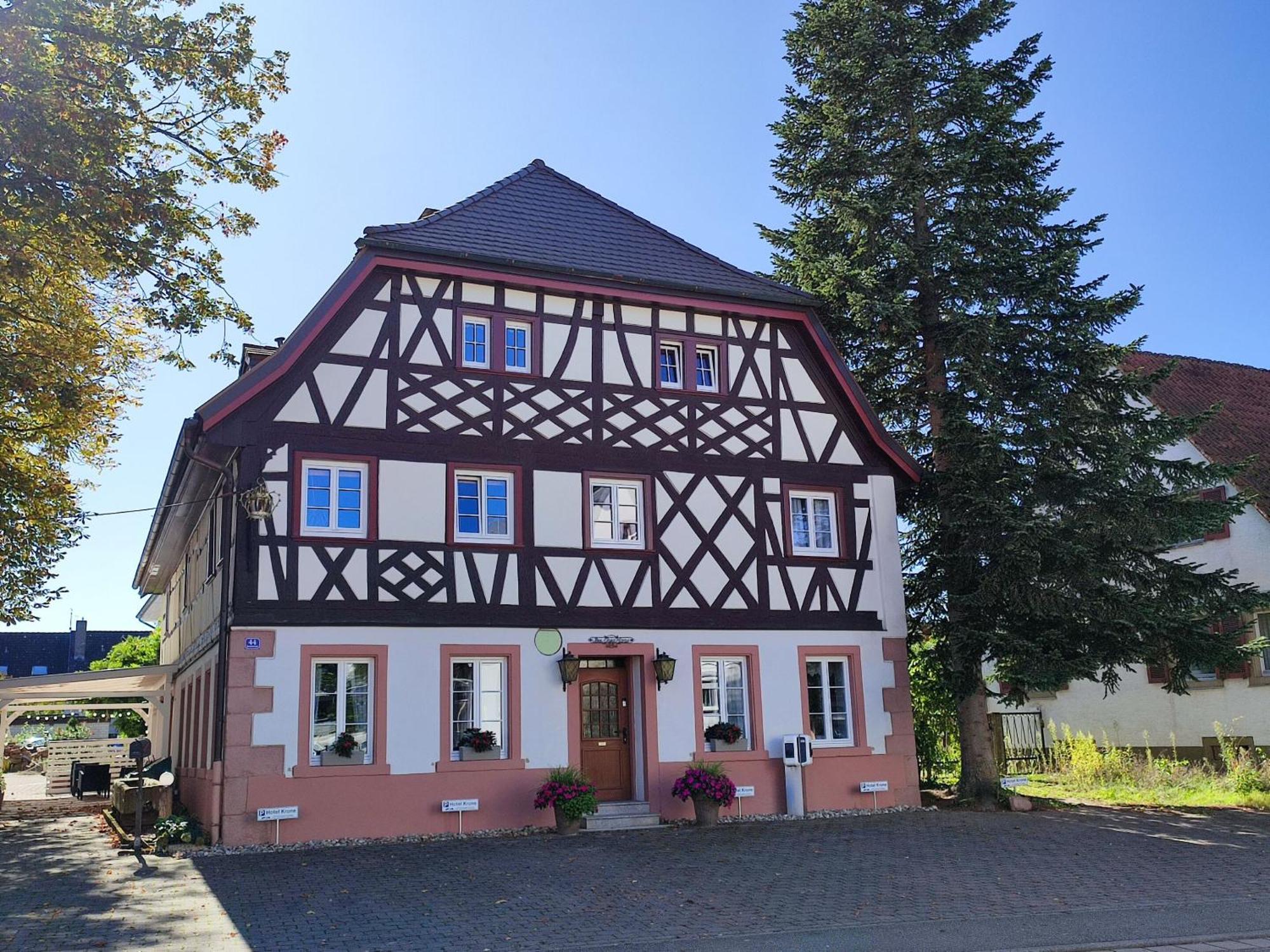 Boutique-Hotel Krone Denzlingen Exterior foto